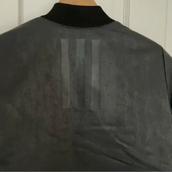 Adidas New without Tags, Jacket - Picture 12 of 15